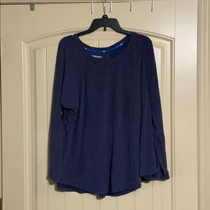 long sleeve sport shirt